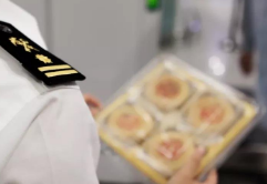 月饼并不是想带就能带！海关人眼中的月饼分类，了解一下！